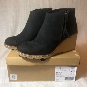 Toms Avery Microfiber Bootie - 6.5